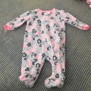 Garanimals pajamas 0-3 months preowned